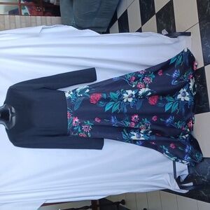 Stylewe maxi dress, black & floral, 18" pit to pit, sz M (tag says Xl)